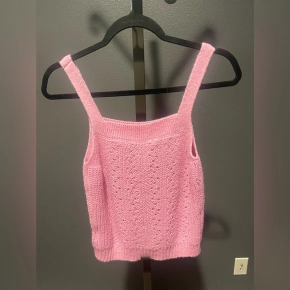 Lilly Pulitzer Pink Cable Knit Button Cardigan with Camisole - Picture 7 of 8